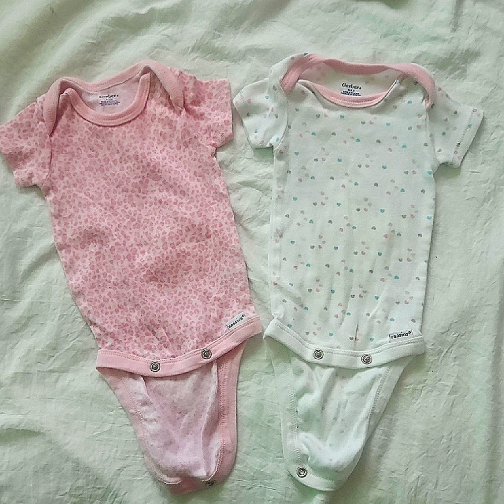 Gerber Onesie, 0-3 Monthes, Newborn, Cotton, Pink, White, Girl